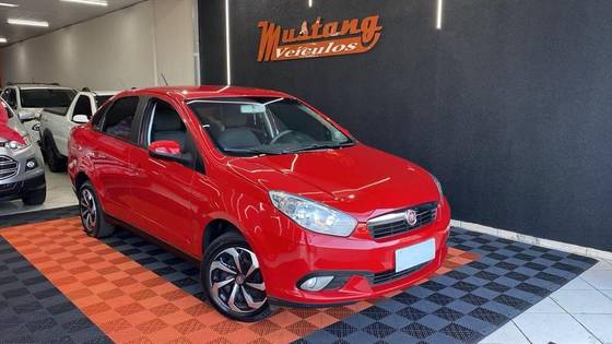 FIAT GRAND SIENA 1.4 MPI ATTRACTIVE 8V FLEX 4P MANUAL FIAT GRAND SIENA 1.4 MPI ATTRACTIVE 8V FLEX 4P MANUAL